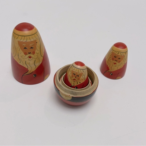 Vintage ⚜️♥️⚜️ Santa Family Christmas Russian Nesting Dolls Set of 3 - Picture 9 of 11